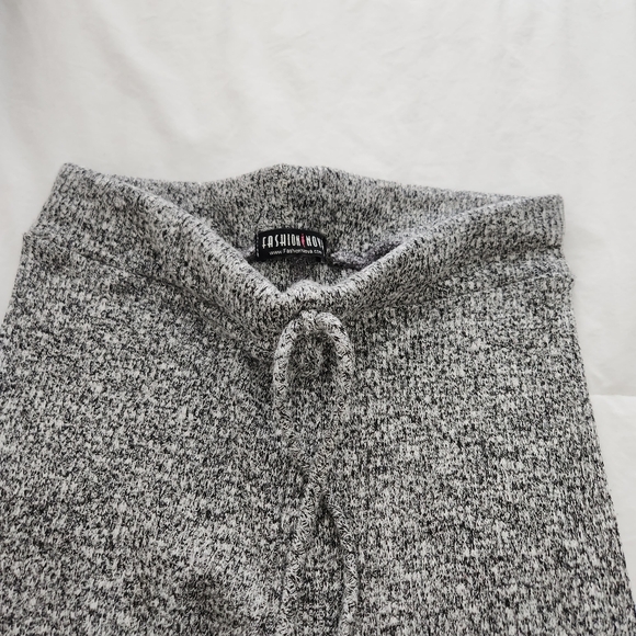 Fashion Nova Knit Tights/Leggings Size S - Picture 15 of 15